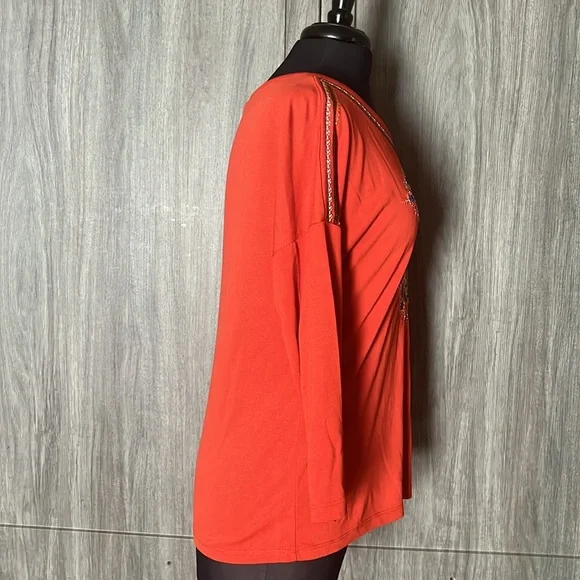 Chicos’s Embroidered Top - Picture 10 of 15